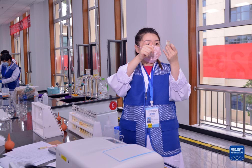 牛牛金花游戏下载